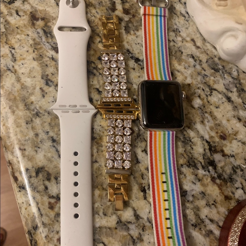 Apple Watch Series 3 - Stainless Steel 38MM - Picture 3 of 3